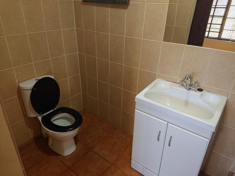 To Let 1 Bedroom Property for Rent in Die Bult North West